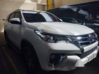 Selling White Toyota Fortuner 2018 in Quezon City