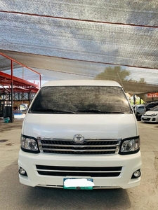Selling White Toyota Grandia 2014 in Manila