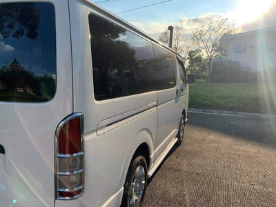 Selling White Toyota Hiace 2017 in Angeles