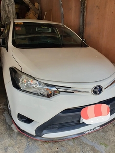 Selling White Toyota Vios for sale in Pasay