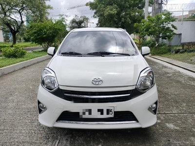 Selling White Toyota Wigo 2017 in Quezon