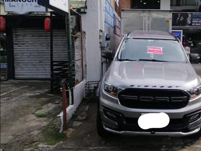 Silver Ford Everest 2017 for sale in Las Piñas