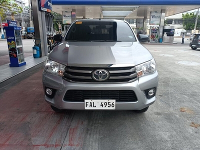 Silver Toyota Hilux 2020 for sale in Manual
