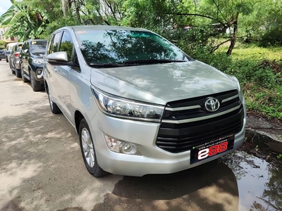 Silver Toyota Innova 2021 Automatic