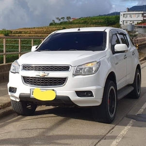 White Chevrolet Trailblazer 2014 for sale in Quezon City