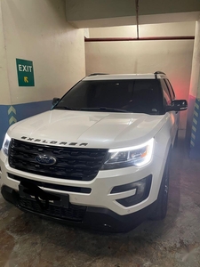 White Ford Explorer 2017 for sale in Malabon