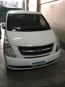 White Hyundai Starex 2013 for sale in Caloocan City