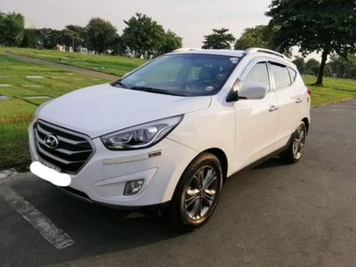 White Hyundai Tucson 2015 for sale in Quezon City