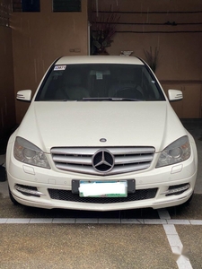 White Mercedes-Benz C200 for sale in Manila