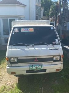 White Mitsubishi L300 for sale in Taguig