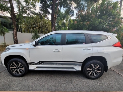 White Mitsubishi Montero 2018 for sale in Automatic