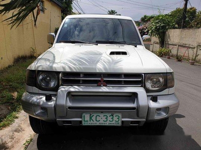 White Mitsubishi Pajero 2001 for sale in Quezon City