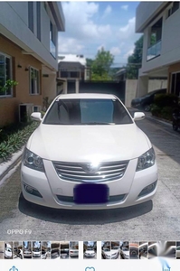 White Toyota Camry for sale in Quezon City