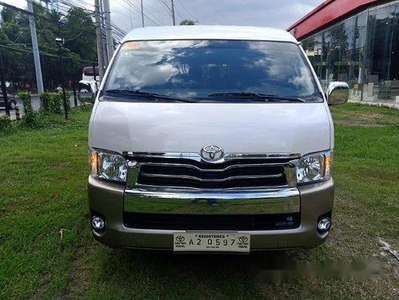 White Toyota Hiace 2018 at 22000 km for sale