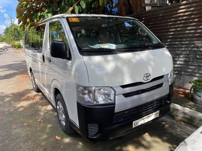 White Toyota Hiace Manual 2019 for sale in Quezon City