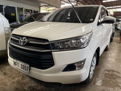 White Toyota Innova 2019