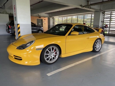 Yellow Porsche 911 1999 for sale in Muntinlupa