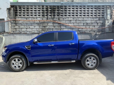Selling Blue Ford Ranger in Manila