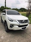 Toyota Fortuner V top of the line Good as bnew 2018
