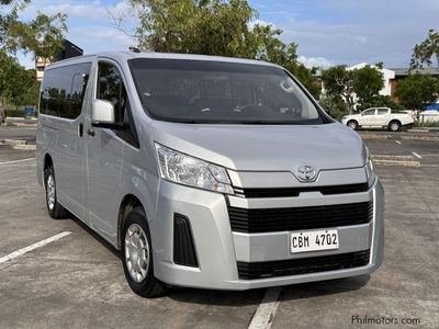 Used Toyota Hiace Commuter Deluxe