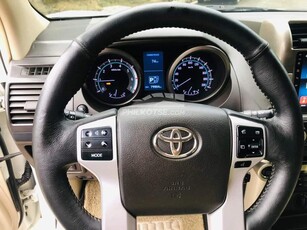 2013 Toyota Land Cruiser Prado in Manila, Metro Manila