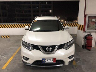 Selling White Nissan X-Trail 2016 Automatic Gasoline