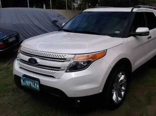 Well-maintained 2013 Ford Explorer V6 for sale