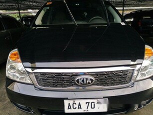 Well-maintained Kia Carnival 2014 for sale