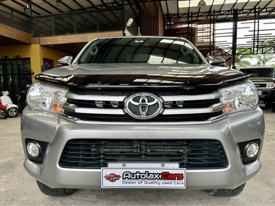 Selling Silver Toyota Hilux 2018 in Angeles