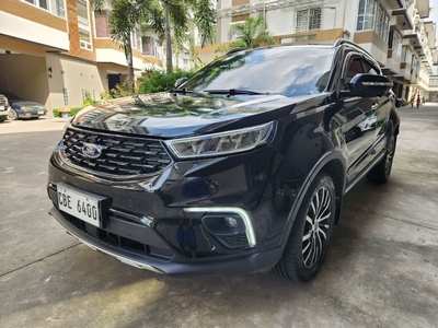 Selling White Ford Territory 2023 in Quezon City