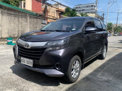 Selling White Toyota Avanza 2021 in Quezon City
