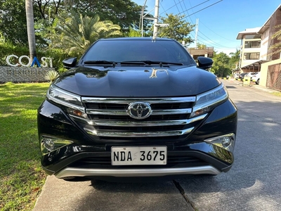 White Toyota Rush 2019 for sale in