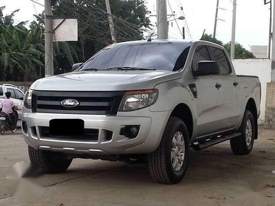 2014 Ford Ranger XLT 4x4 1st owned Cebu plate