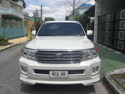2014 Toyota Land Cruiser LC200 FOR SALE