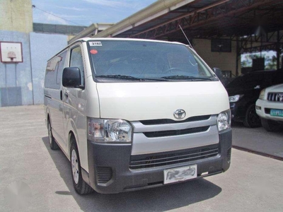 2015 Toyota Hiace Commuter 25 Mt FOR SALE