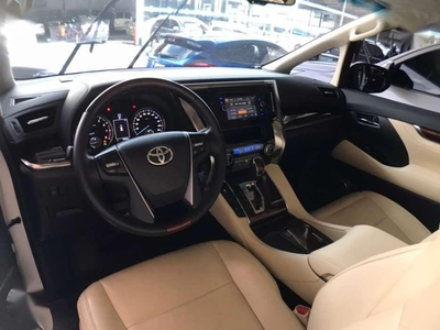 2016 Toyota Alphard A/T 3.5 V6 Full Options