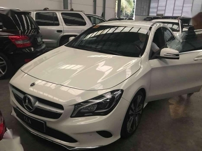 2017 Mercedes Benz CLA 180 Luxury Line For Sale