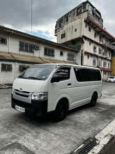 2023 Toyota Hiace Commuter 3.0 M/T in Quezon City, Metro Manila