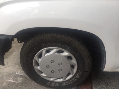 2nd Hand Toyota Hilux 2003 Manual Diesel for sale in Cebu City