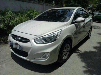 Hyundai Accent Pearlwhite 2015 for sale