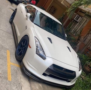 Pearl White Nissan GT-R 2011 for sale in Pasig