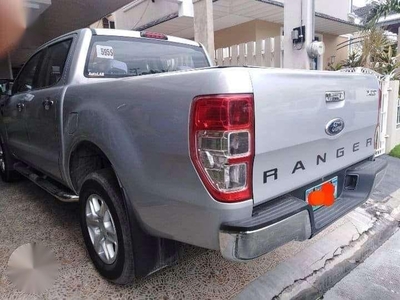 SELLING Ford Ranger 2012mdl automatic pick up