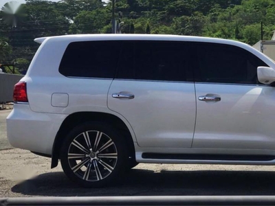 Selling Used Lexus Lx 2013 in Subic