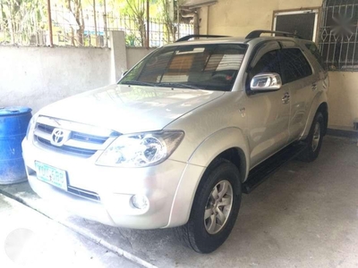 Toyota Fortuner G 2006 FOR SALE