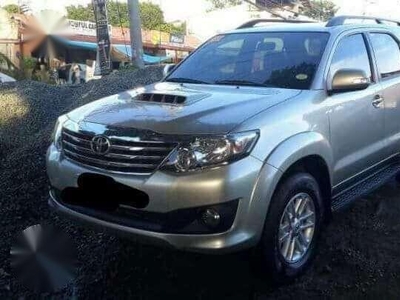 Toyota Fortuner G 2.5 AT Silver SUV For Sale