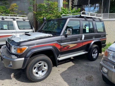 Toyota Land Cruiser Manual Diesel for sale in Quezon City
