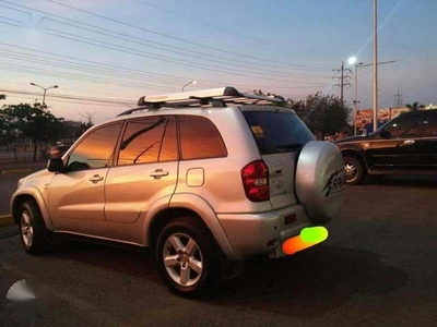 Toyota Rav4 2004 model Automatic