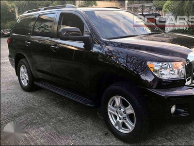 Toyota Sequoia - 2016 Model - Limousine