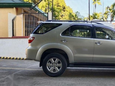 Used Toyota Fortuner 2009 at 70000 km for sale