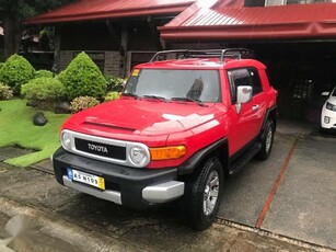 2018 Toyota Fj Cruiser Red FOR SALE
